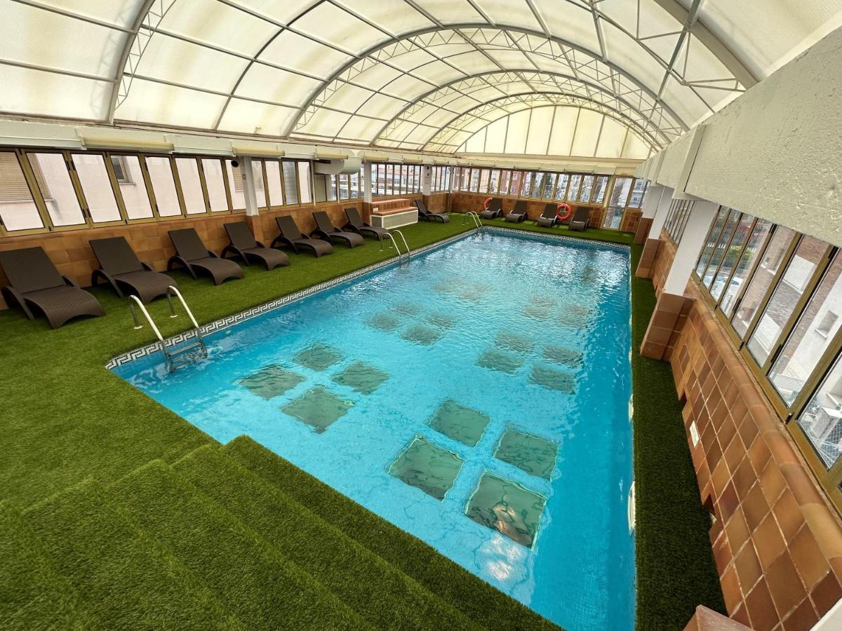 Hotel Victoria Spa & Splay Center เซกูร์ เด กาลาเฟย์ ภายนอก รูปภาพ